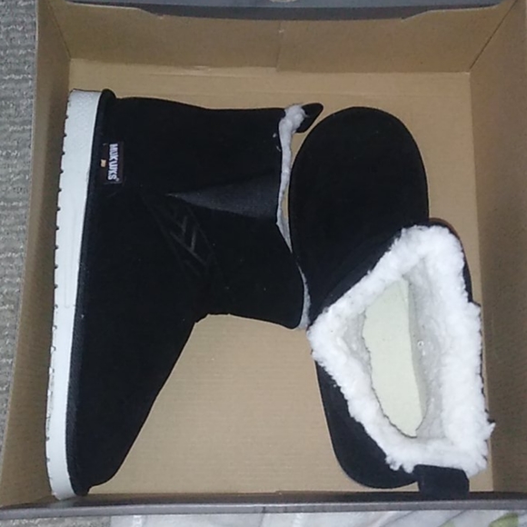 Boot's
